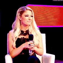 Alexa Bliss Round Of Applause GIF - Alexa Bliss Round Of Applause Standing Ovation GIFs