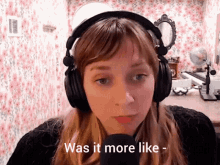 Lauren Lapkus Reaction GIF - Lauren Lapkus Reaction Got Me Like GIFs