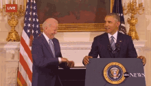 Barack Obama Joe Biden GIF - Barack Obama Joe Biden Bromance GIFs