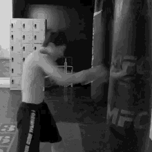 Punching Boxing GIF - Punching Boxing Exercise GIFs