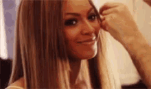 Shade Beyonce GIF - Shade Beyonce Smile GIFs