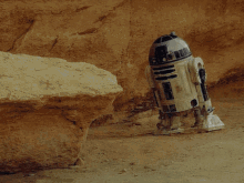 Falling Star Wars GIF - Falling Star Wars Robot GIFs