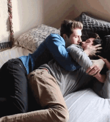 GIF