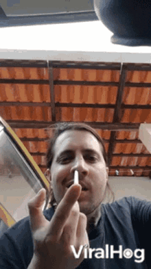 Pencil Trick Making The Pencil Disappear GIF - Pencil Trick Making The Pencil Disappear Trick GIFs
