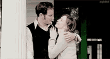 Conjuring2 Couple GIF - Conjuring2 Couple Kiss GIFs