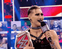 Rhea Ripley Confused GIF - Rhea Ripley Confused Confused Look GIFs