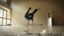 Yoga Breakdancing GIF - Breakdance Dancing GIFs