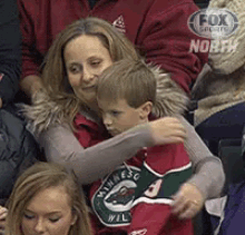 Mother'S Day Cuddle! GIF - Fox Sports Happy Mothers Day Mothers Day GIFs