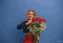Roses Throwing GIF - Roses Throwing Flowers GIFs