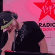 Virgintonic Camiscope3 GIF - Virgintonic Camiscope3 Camiscope GIFs