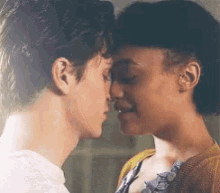 Kiss Interracial GIF - Kiss Interracial Couple GIFs