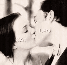Love Cat And Leo GIF - Love Cat And Leo Kiss GIFs