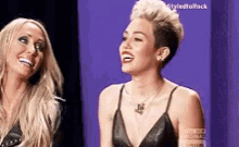 Miley Cyrus Clap GIF - Miley Cyrus Clap Clapping GIFs