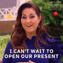 I Can'T Wait To Open Our Present Kyla Kennaley GIF - I Can'T Wait To Open Our Present Kyla Kennaley The Great Canadian Baking Show GIFs
