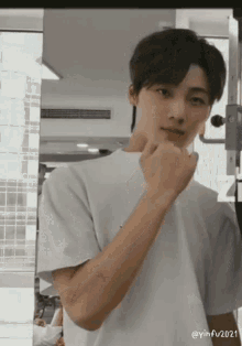 Handsome Cool GIF - Handsome Cool Yugengyin GIFs