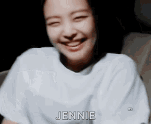 Jennie Kim Kpop GIF - Jennie Kim Kpop Cute GIFs