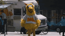 Us Marshals Chicken Suit GIF - Us Marshals Chicken Suit Funny GIFs