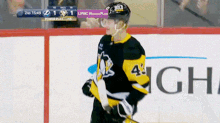 Pittsburgh Penguins Danton Heinen GIF - Pittsburgh Penguins Danton Heinen Jason Zucker GIFs