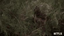 Hiding Peeking GIF - Hiding Peeking Creeping GIFs