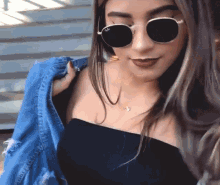 Nanda Caroll Hair Flip GIF - Nanda Caroll Hair Flip Sunglasses GIFs