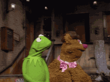 Muppets Shrug GIF - Muppets Shrug Shrug Shoulders GIFs