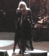 Stevie Nicks Dancing GIF - Stevie Nicks Dancing Singing GIFs