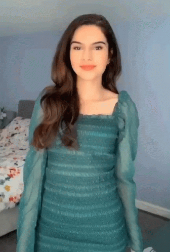 Dancing Posing GIF - Dancing Posing Aleesha - Discover & Share GIFs