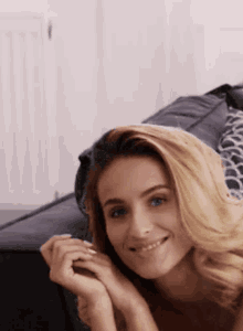Blonde Babe GIF - Blonde Babe Chilling GIFs