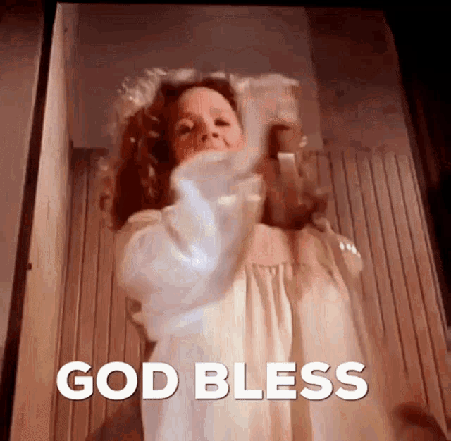 Carrie Piper Laurie GIF - Carrie Piper Laurie Stephen King GIFs