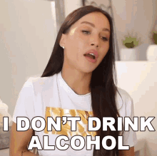 I Dont Drink Alcohol Lisa Alexandra GIF - I Dont Drink Alcohol Lisa Alexandra Coco Lili GIFs