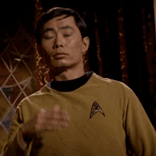 Headache Hikaru Sulu GIF - Headache Hikaru Sulu Star Trek GIFs