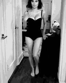 Diane Guerrero GIF - Diane Guerrero Modeling GIFs