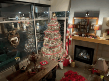 Rogers Christmas Tree GIF - Rogers Christmas Tree GIFs