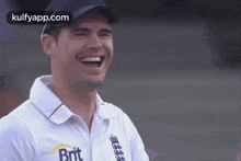 End Your Day With Smile😍.Gif GIF - End Your Day With Smile😍 Gif Cricket GIFs