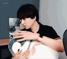 Kyuhyun Suprt Junior GIF - Kyuhyun Suprt Junior Penguin GIFs