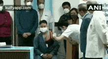 Manish Kumar, A Sanitation Worker, Becomes The First Person To Receive Covid-19 Vaccine.Gif GIF - Manish Kumar A Sanitation Worker Becomes The First Person To Receive Covid-19 Vaccine GIFs