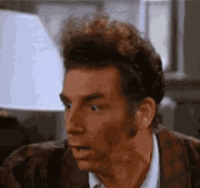 Kramer Scared GIF - Seinfeld Cosmo Kramer Kramer GIFs