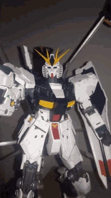 Gunpla Gundam GIF - Gunpla Gundam GIFs
