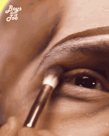 eyeshadow makeup blending applying makeup eye