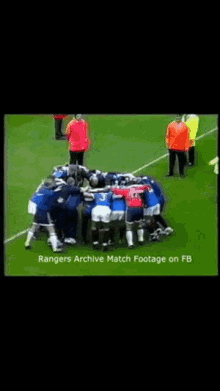 Rangers Glasgow GIF - Rangers Glasgow Huddle GIFs