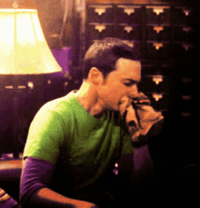 Cant Breathe Sheldon Cooper GIF - Cant Breathe Sheldon Cooper Jim Parsons GIFs
