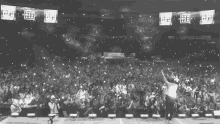 Concert Jadakiss GIF - Concert Jadakiss Rapture Song GIFs