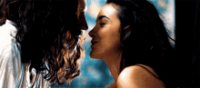 versailles sophie marshall couple kiss versailles sophie marshall couple kiss