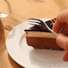 Chocolate Mousse Cake Dessert GIF - Chocolate Mousse Cake Cake Dessert GIFs