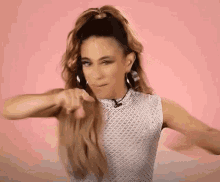 Ally Brooke Ally Brooke Pointing GIF - Ally Brooke Ally Brooke Pointing Pointing GIFs