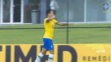 comemorando gol cbf confederacao brasileira de futebol selecao brasileira sub20 correndo de alegria