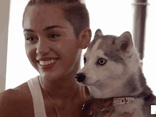 Cyrussgifs Miley Cyrus GIF - Cyrussgifs Miley Cyrus Miley Cyrus Pet GIFs
