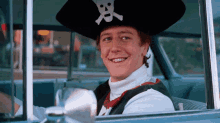 Fast Times At Ridgemont High Wink GIF - Fast Times At Ridgemont High Wink Pirate Wink GIFs