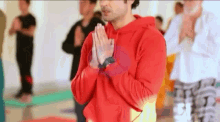 rajeev khandelwal traveling actor om praying