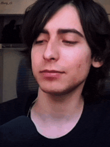 One Moment Aidan Gallagher GIF - One Moment Aidan Gallagher Be Right Back GIFs